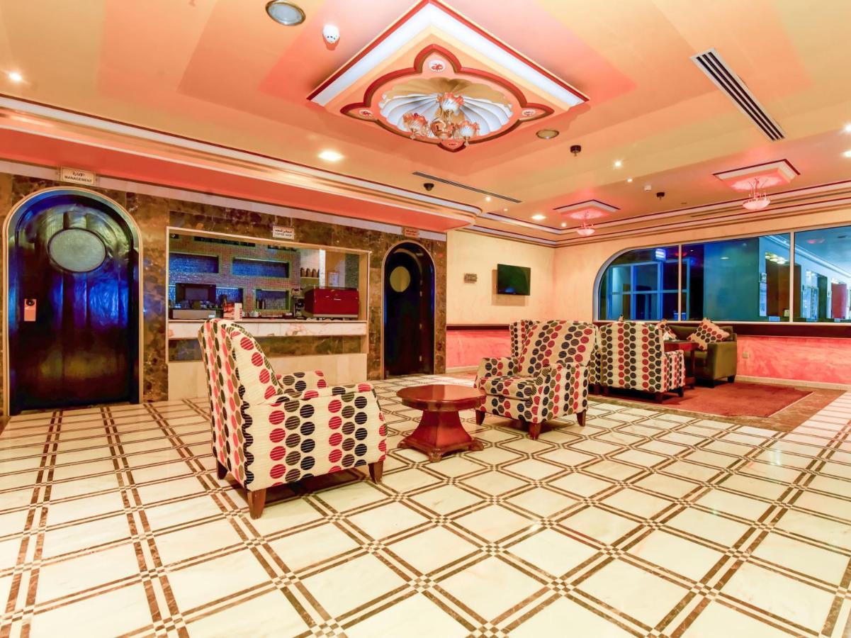 Ḩafar al Bāţin Al Mansour Grand Hotel מראה חיצוני תמונה