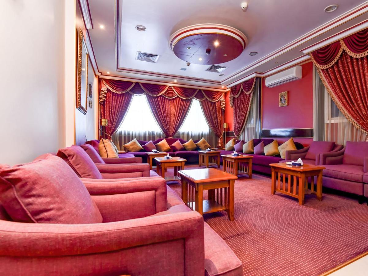 Ḩafar al Bāţin Al Mansour Grand Hotel מראה חיצוני תמונה